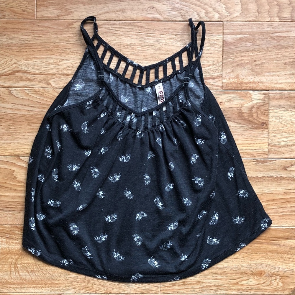 ❣️(2/$6) Spaghetti Strap Elephant Top